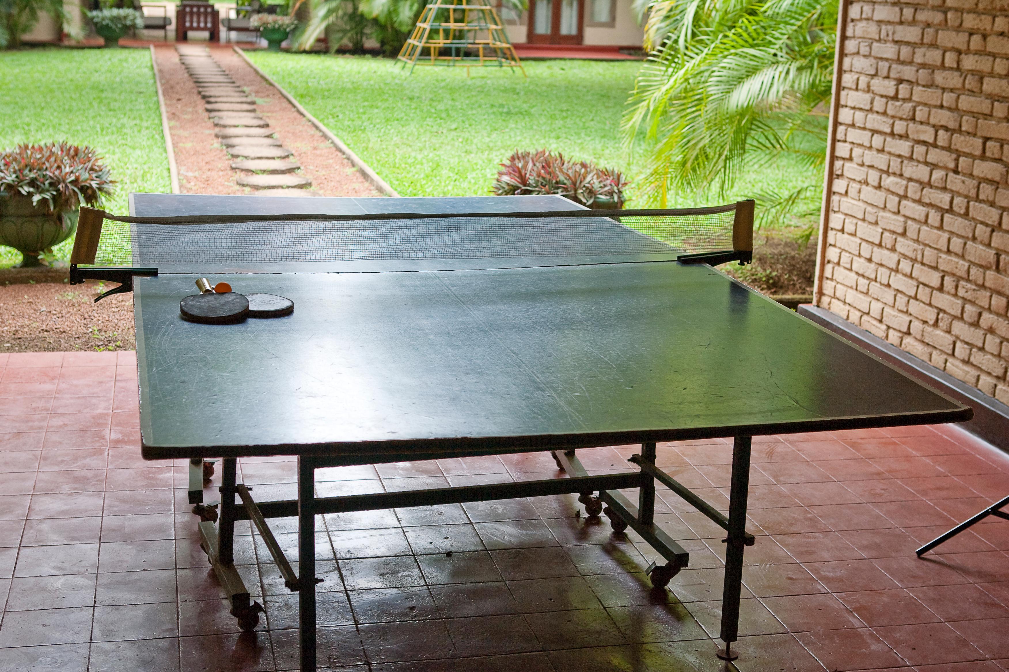 โรงแรมสิกิริยา ภายนอก รูปภาพ Table tennis table