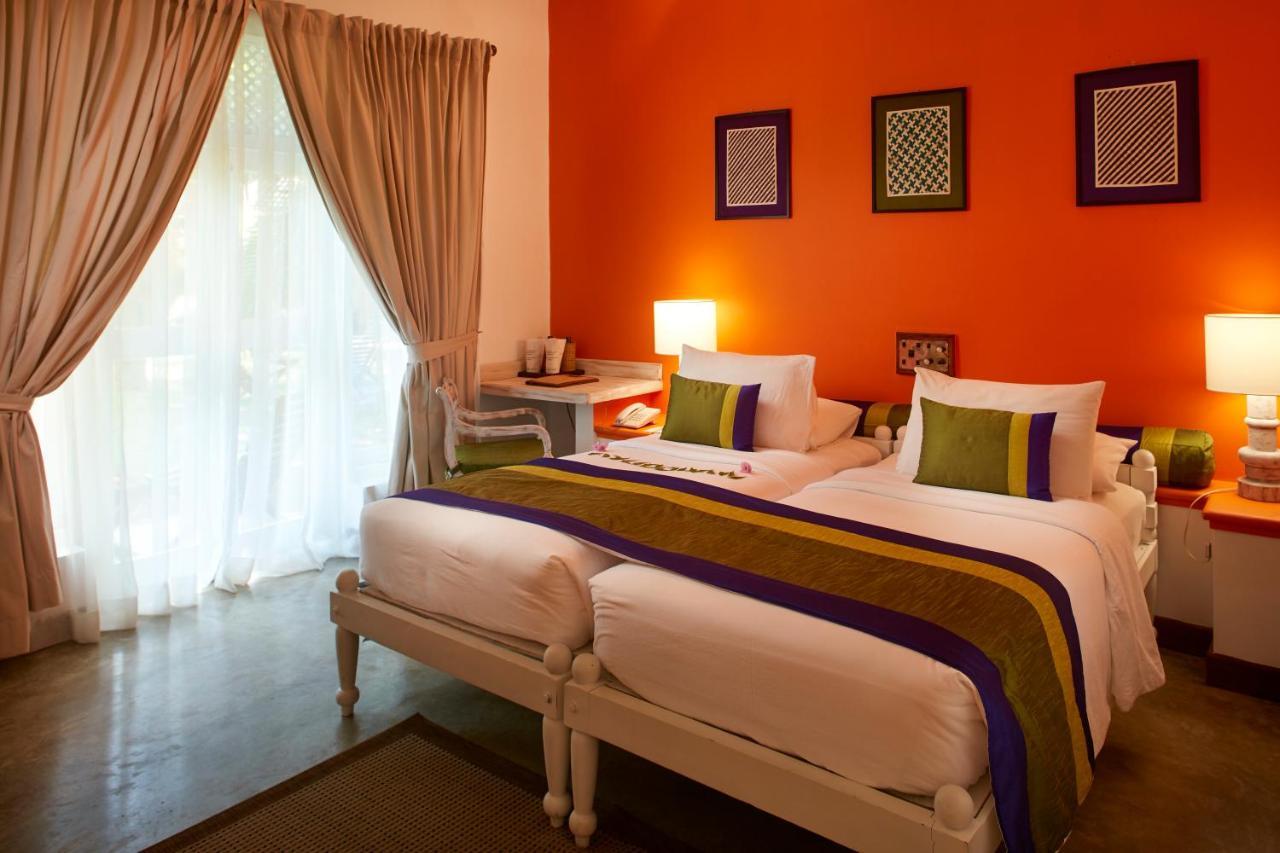 โรงแรมสิกิริยา ภายนอก รูปภาพ A room at the hotel
